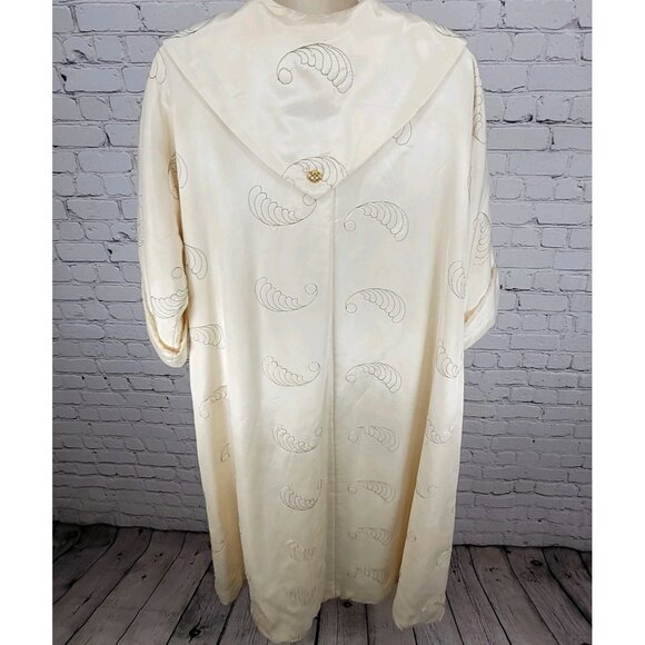 VTG Paulette Ivory Satin 1940 Parisan Gold Button Embroidered House Coat Size 14 - Picture 2 of 16
